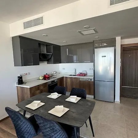 Apartman Luxury 2bdr Penthose Olive Hill Ocean And Merit Casino View Girne ,kyrenia ,alsancak