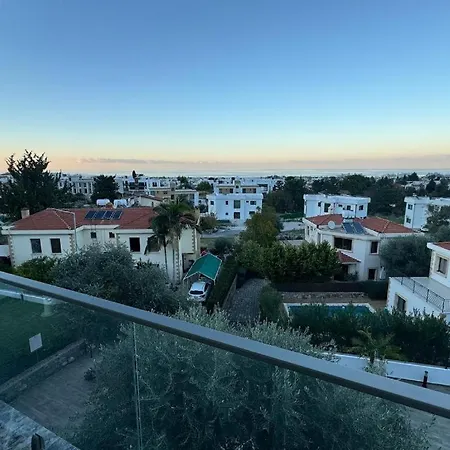 Luxury 2bdr Penthose Olive Hill Ocean And Merit Casino View Girne ,kyrenia ,alsancak Karavász